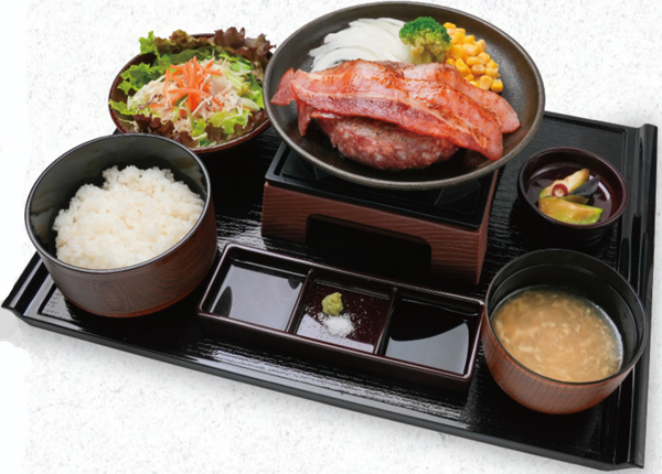 とろけるベーコンハンバーグ御膳