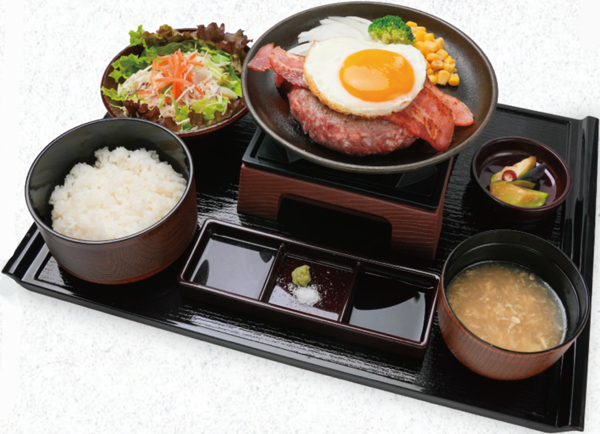 とろけるベーコンエッグハンバーグ御膳